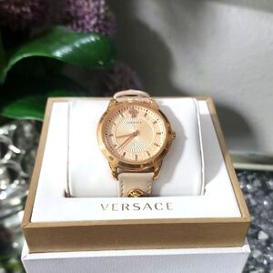 Versace Women's Watch in Rose Gold and Cream